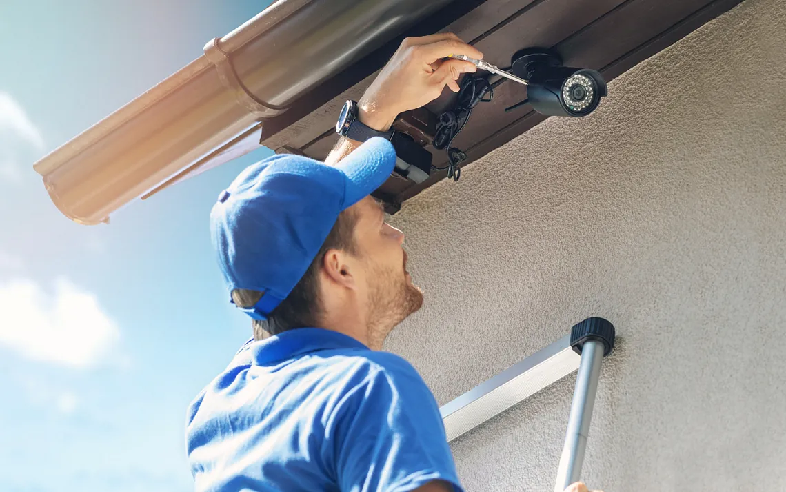Commercial CCTV Installation London 